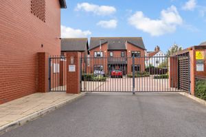 Photo 4- click for photo gallery